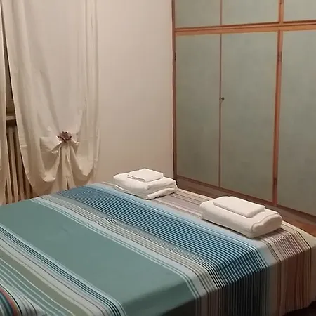 卡萨福丽纳提2号公寓 公寓 *