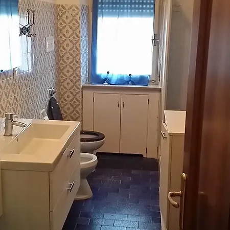 Casa Farinati 2 شقة